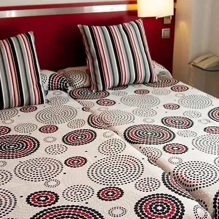 Отель Mm Бадахос