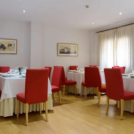 Mm Отель Бадахос